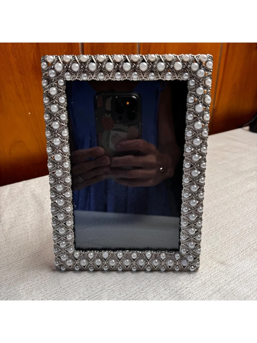 Vintage Nicole Miller New York 4x6 Picture Frame with Faux Pearl Border